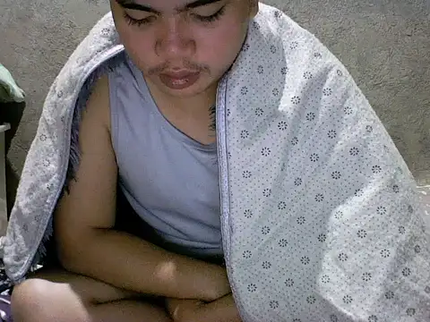 alhex gay26 online show from March 12, 2026, 7:18 pm