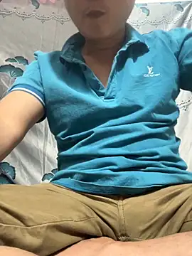 Snapshot of hotboy2x chatting on November 25, 2025, 11:21 am hotboy2x online show from November 25, 2025, 11:21 am