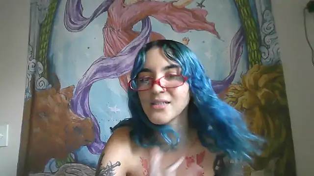 peetitefairy online show from March 22, 2026, 8:32 pm