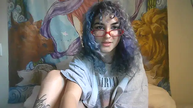 peetitefairy online show from February 14, 2026, 9:48 pm