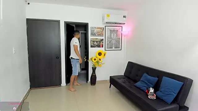 Playhardsex  online show from March 28, 2026, 11:17 pm