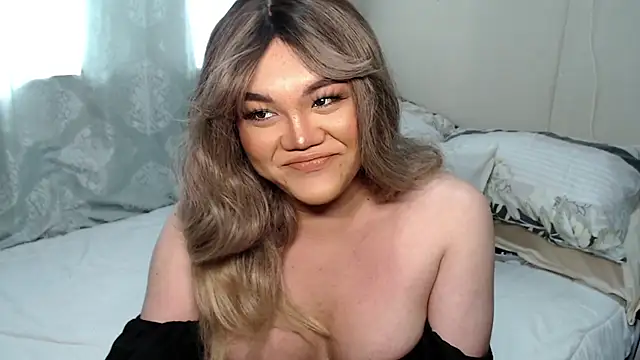 Snapshot of Olivia_lore chatting on October 22, 2025, 2:11 am Olivia lore online show from October 22, 2025, 2:11 am