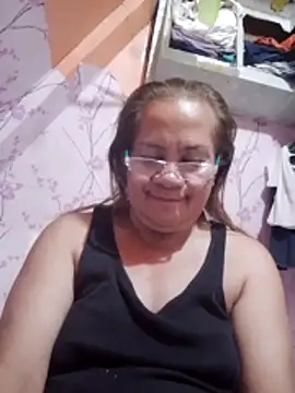 vickyhot1966 online show from March 17, 2026, 7:39 pm