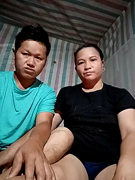 Love-Mama33 online show from November 8, 2025, 10:41 am