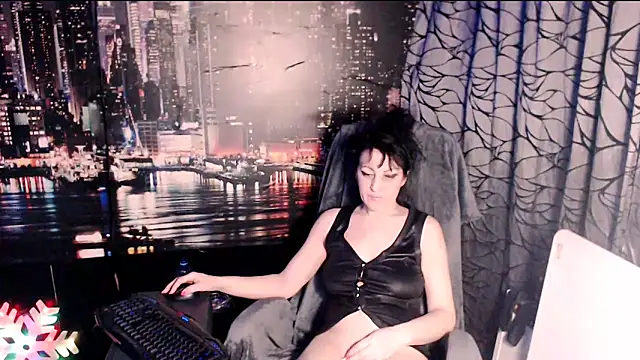 AMOURSWEET2025 online show from February 27, 2026, 9:14 pm