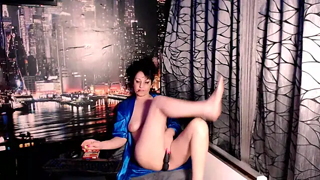 AMOURSWEET2025 online show from November 4, 2025, 11:30 pm