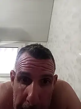 gigolobcn online show from March 18, 2026, 2:41 pm