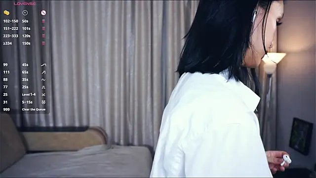 AfraBabyGills online show from October 26, 2025, 7:14 pm