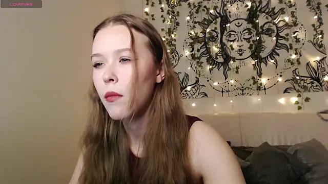 MandyMils online show from October 23, 2025, 3:43 pm