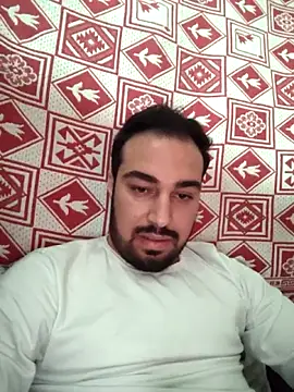 Snapshot of Aliii1657 chatting on January 14, 2026, 8:23 pm Aliii1657 online show from January 14, 2026, 8:23 pm