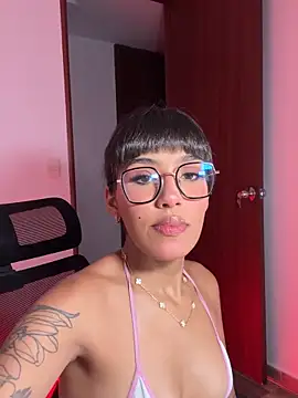 Danicute  online show from October 9, 2025, 5:19 am