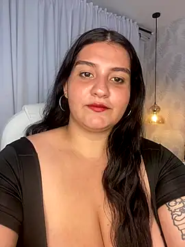 Snapshot of Malva__ chatting on October 1, 2025, 7:18 pm Malva online show from October 1, 2025, 7:18 pm