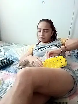 tany90 online show from October 15, 2025, 8:28 pm