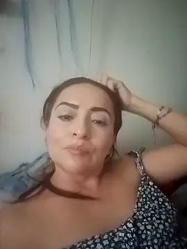 Snapshot of tany90 chatting on January 31, 2026, 9:35 pm tany90 online show from January 31, 2026, 9:35 pm