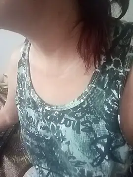 Snapshot of tany90 chatting on February 8, 2026, 8:50 pm tany90 online show from February 8, 2026, 8:50 pm