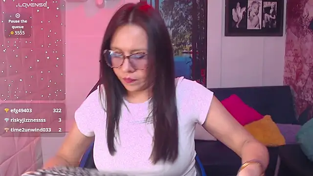 Eva mermaid online show from September 20, 2025, 9:09 pm