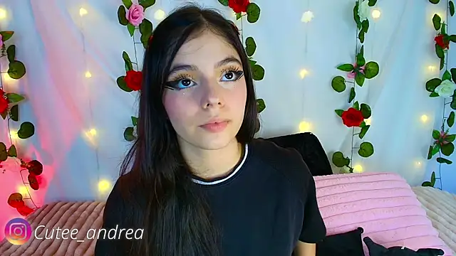 cutee andrea online show from October 20, 2025, 3:19 am