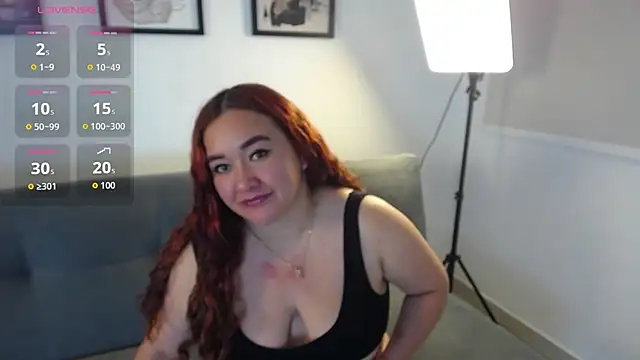 Snapshot of Paris_boobsbbw chatting on October 2, 2025, 10:13 pm Paris boobsbbw online show from October 2, 2025, 10:13 pm