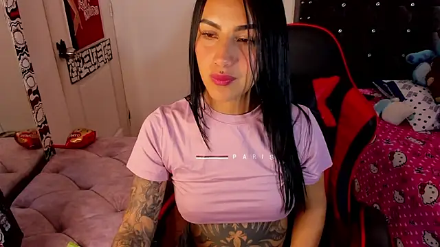 Snapshot of Samanthademonx20_ chatting on June 6, 2026, 1:38 pm Samanthademonx20 online show from June 6, 2026, 1:38 pm