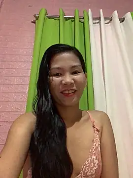 Cleo17 online show from February 25, 2026, 3:23 pm