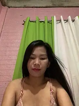 Cleo17 online show from May 11, 2026, 2:07 pm