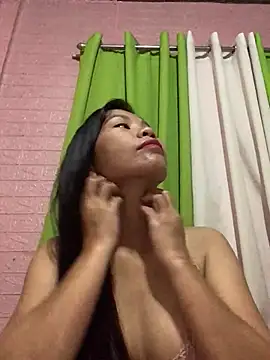 Cleo17 online show from July 9, 2026, 4:17 pm