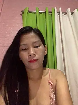 Cleo17 online show from June 10, 2026, 2:07 pm