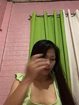 Cleo17 online show from June 18, 2026, 1:38 pm