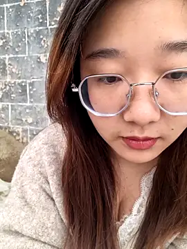 sisi-maiden online show from March 8, 2026, 1:22 am