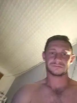 Dawidwi493  online show from September 21, 2025, 8:58 pm