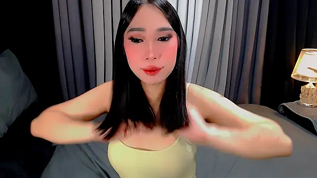 Snapshot of kisha_greyson chatting on November 18, 2025, 9:45 am kisha greyson online show from November 18, 2025, 9:45 am