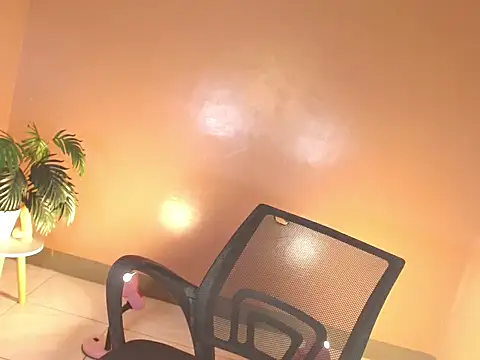 seductivehugecumontopx online show from November 12, 2025, 10:19 am