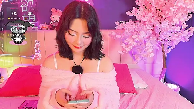 Shizuko  online show from March 12, 2026, 9:41 pm