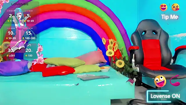 Britany montiel online show from November 10, 2025, 7:08 pm