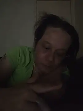 zeousseelphie online show from June 6, 2026, 8:36 pm
