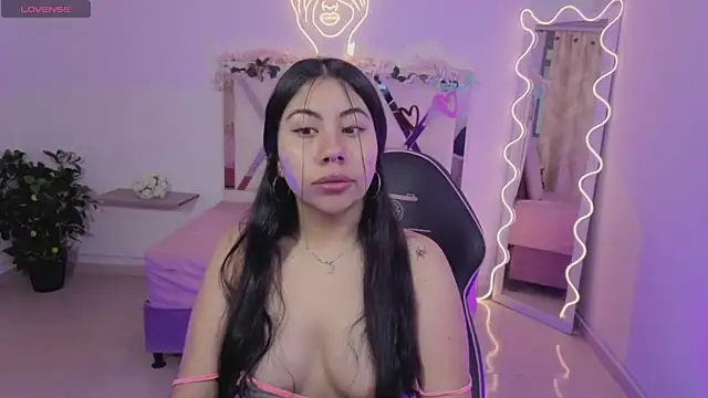 ZURY TAY online show from January 10, 2026, 11:38 am