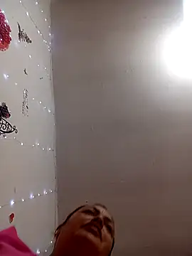 Lady 16 online show from February 23, 2026, 12:12 am