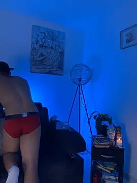 Snapshot of DeimonOficial chatting on February 3, 2026, 11:21 pm DeimonOficial online show from February 3, 2026, 11:21 pm