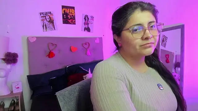 TifanyAmazinng online show from February 10, 2026, 1:10 pm