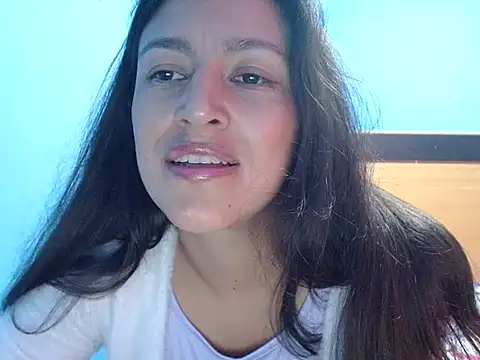 SarahFriendly online show from April 5, 2026, 8:04 pm