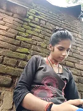 Snapshot of Gulika_Doshi chatting on October 6, 2025, 6:47 am Gulika Doshi online show from October 6, 2025, 6:47 am