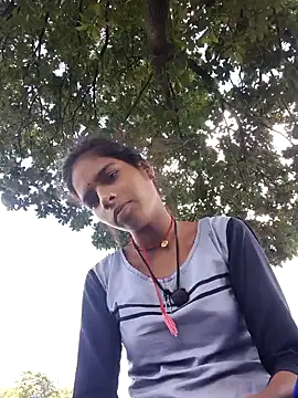 Snapshot of Gulika_Doshi chatting on October 4, 2025, 6:59 am Gulika Doshi online show from October 4, 2025, 6:59 am