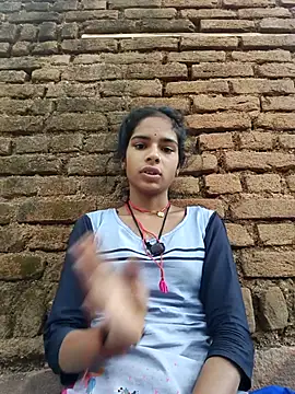 Snapshot of Gulika_Doshi chatting on October 26, 2025, 1:17 am Gulika Doshi online show from October 26, 2025, 1:17 am