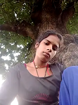 Snapshot of Gulika_Doshi chatting on September 15, 2025, 1:17 am Gulika Doshi online show from September 15, 2025, 1:17 am