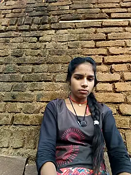 Snapshot of Gulika_Doshi chatting on October 19, 2025, 11:35 am Gulika Doshi online show from October 19, 2025, 11:35 am