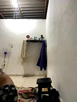 Snapshot of HadeSmit chatting on September 23, 2025, 5:03 am HadeSmit online show from September 23, 2025, 5:03 am