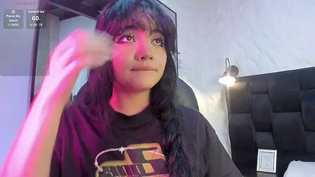 Darky Doll online show from December 15, 2025, 1:44 am