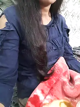 Aarti-kumri online show from November 17, 2025, 10:19 am