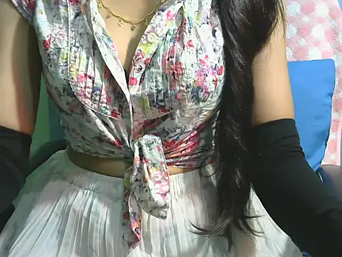 sheetal-sheetal95 online show from October 11, 2025, 3:13 pm