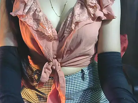 sheetal-sheetal95 online show from January 6, 2026, 6:12 pm